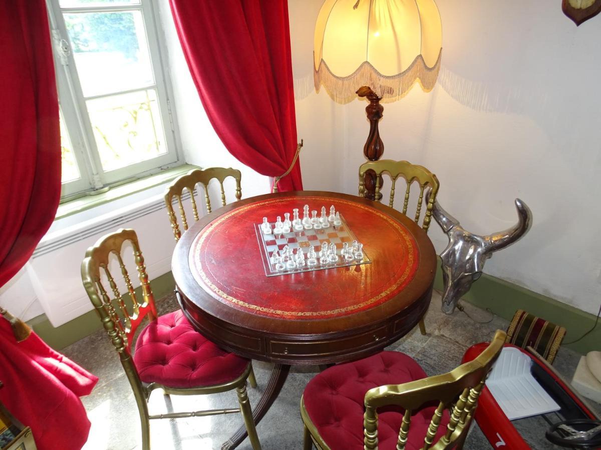 Saint-Etienne-sur-Usson Chateau De La Forie מראה חיצוני תמונה